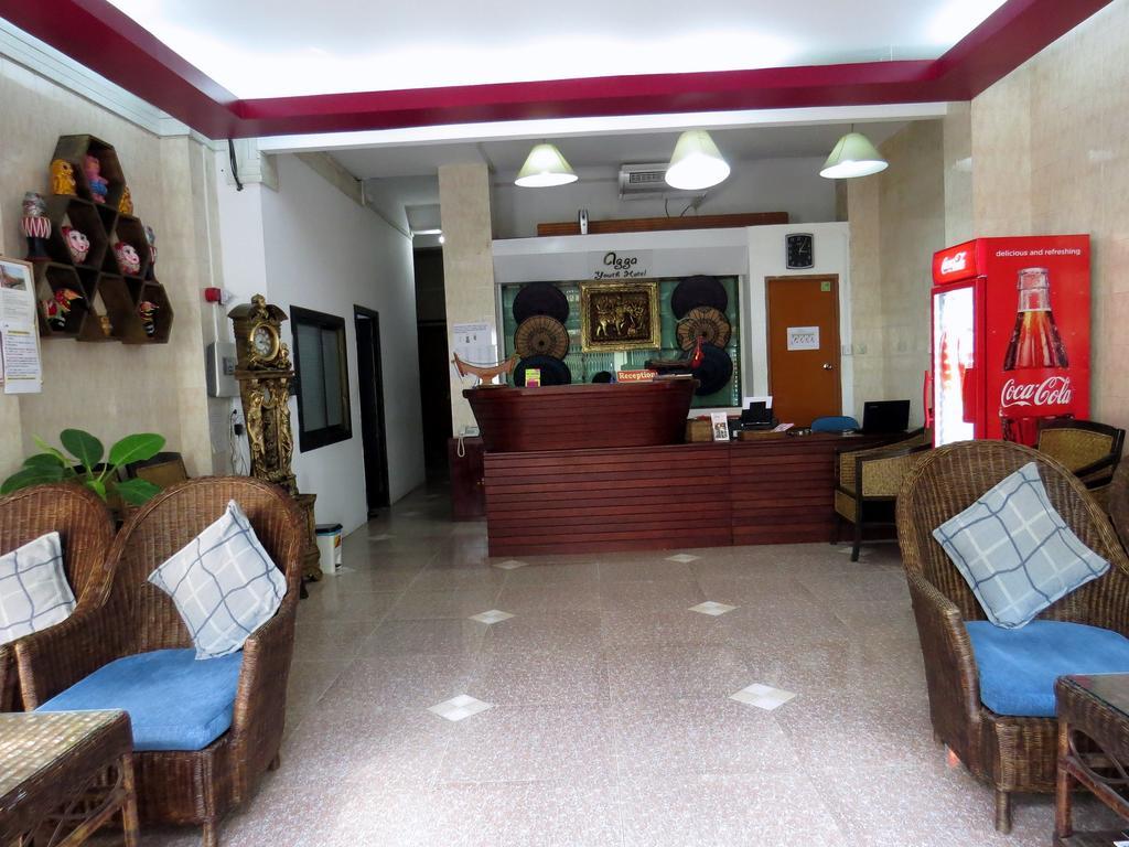 Agga Youth Hotel Yangon Exteriör bild