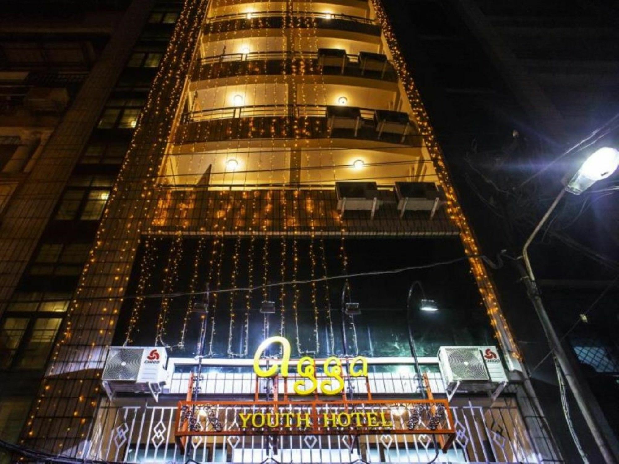 Agga Youth Hotel Yangon Exteriör bild